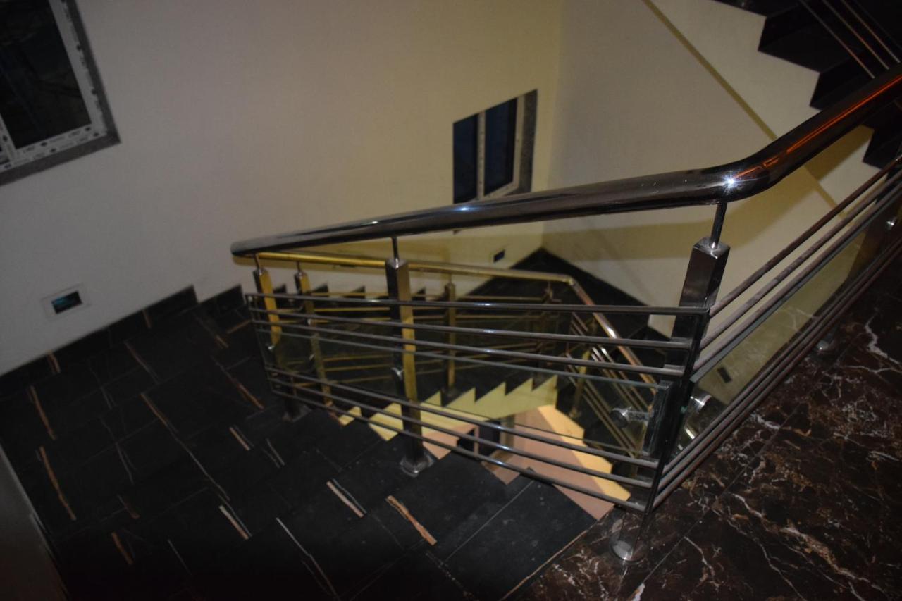 Recline Hotel And Restaurant Gauripur Ngoại thất bức ảnh