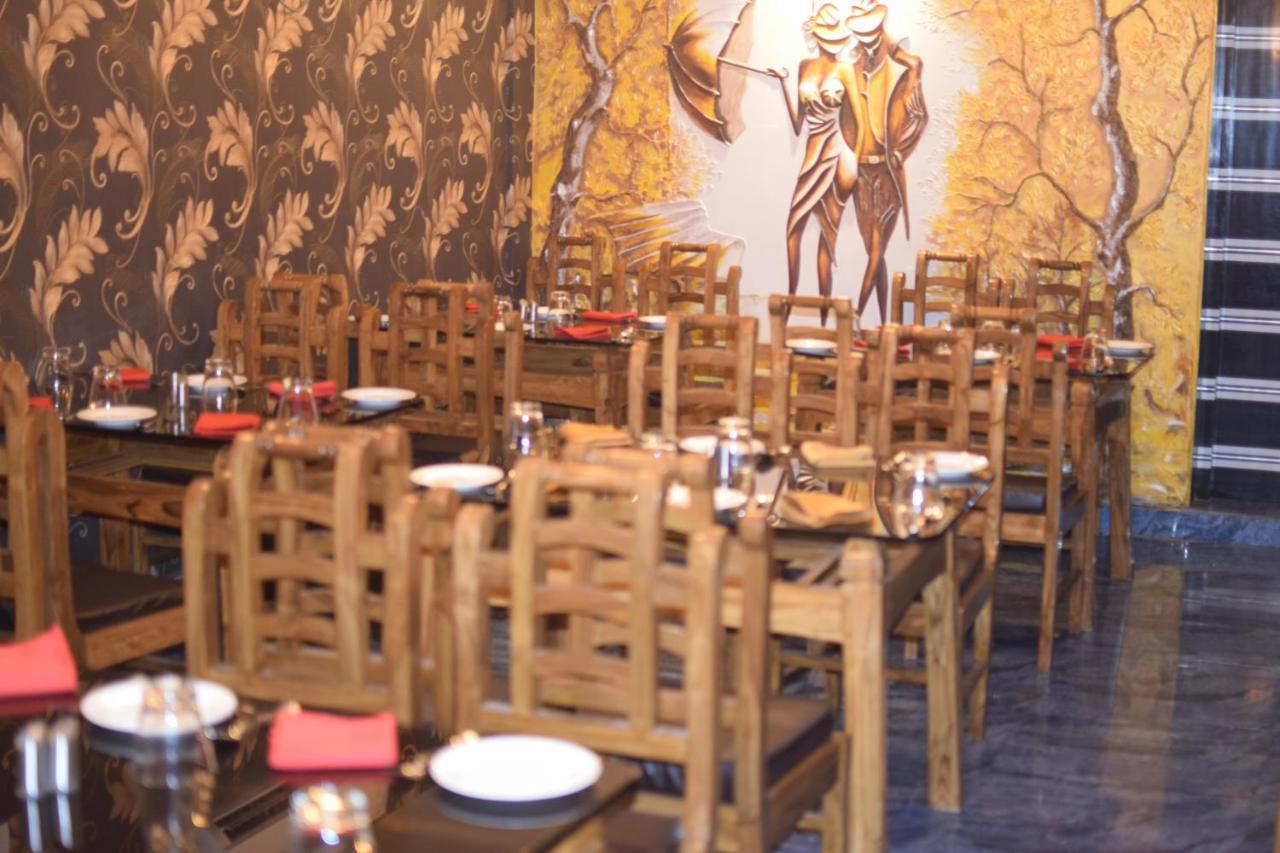 Recline Hotel And Restaurant Gauripur Ngoại thất bức ảnh